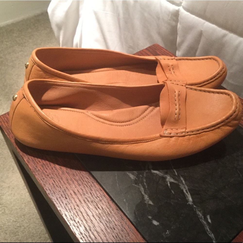 Johnston and Murphy Leather Driving Loafer